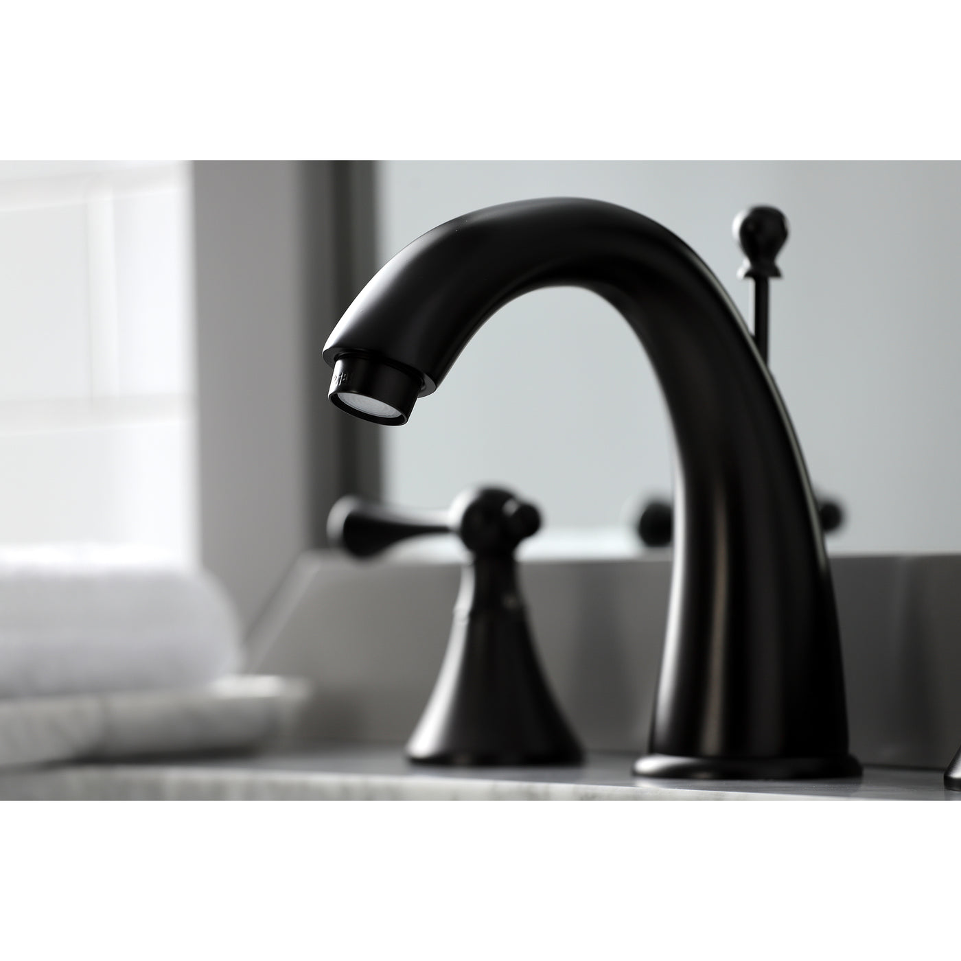 Elements of Design ES2975BL Widespread Bathroom Faucet with Brass Pop-Up, Oil Rubbed Bronze