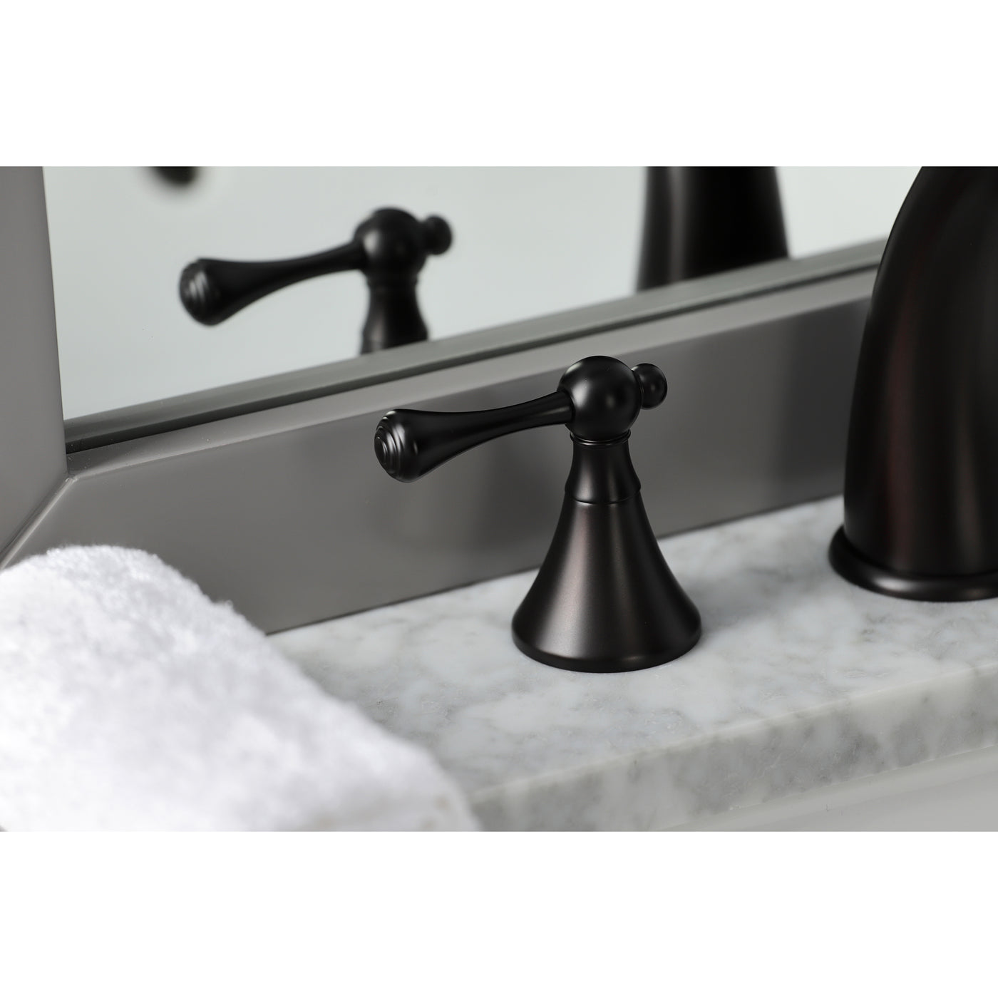 Elements of Design ES2975BL Widespread Bathroom Faucet with Brass Pop-Up, Oil Rubbed Bronze