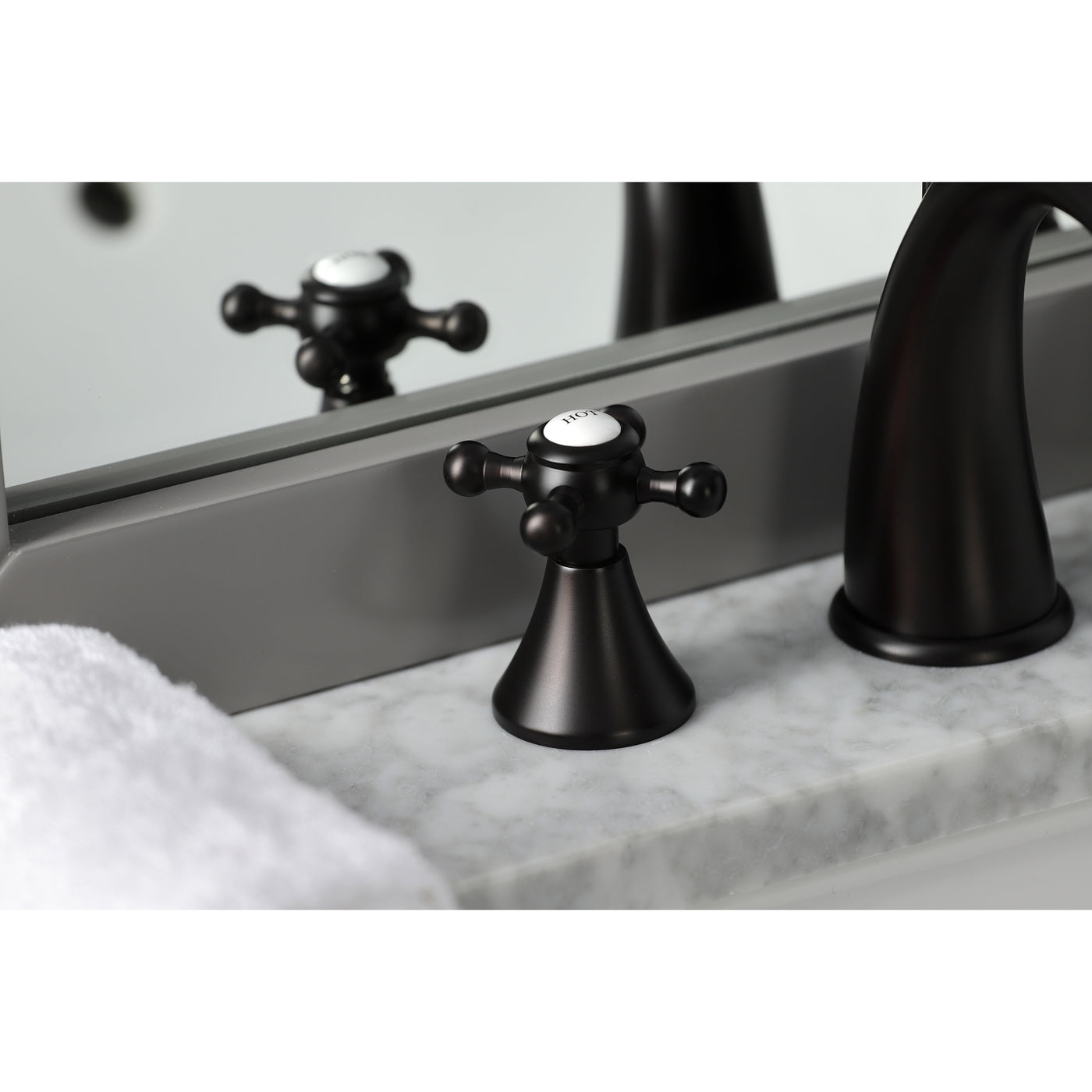 Elements of Design ES2975BX Widespread Bathroom Faucet with Brass Pop-Up, Oil Rubbed Bronze