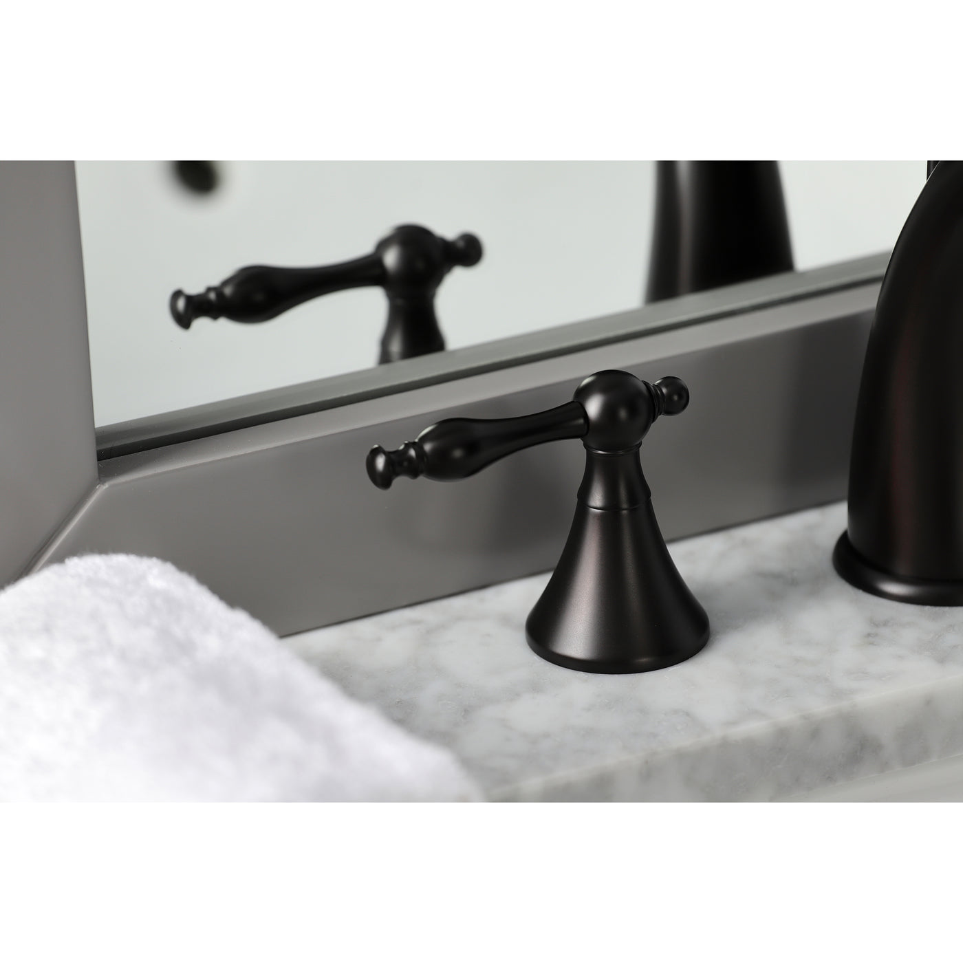 Elements of Design ES2975NL Widespread Bathroom Faucet with Brass Pop-Up, Oil Rubbed Bronze