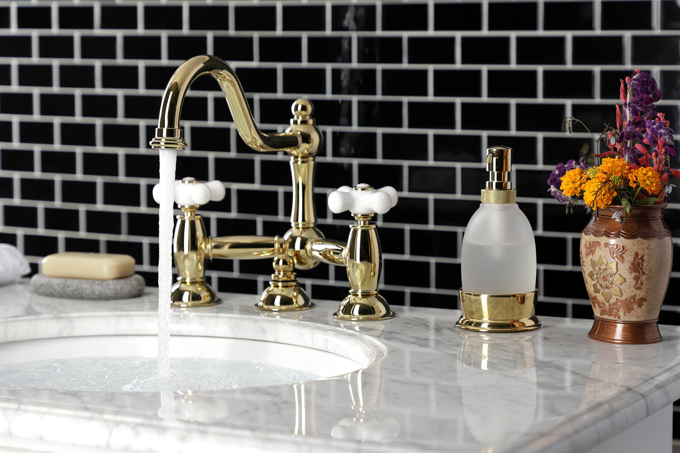 Elements of Design ES3912PX Bridge Bathroom Faucet, Polished Brass