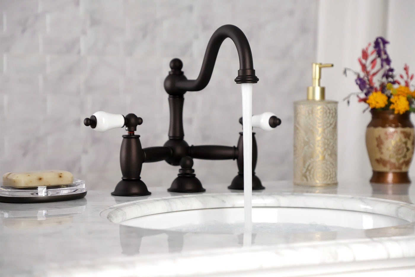 Elements of Design ES3915PL Bridge Bathroom Faucet, Oil Rubbed Bronze